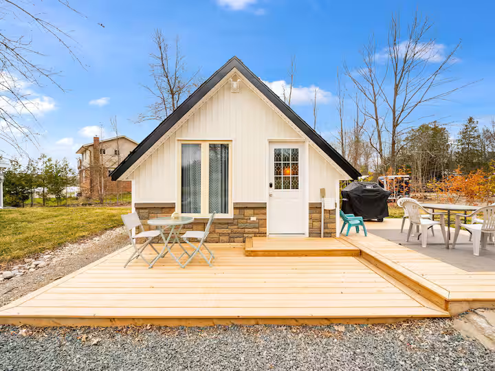 Campbellford Cottage Getaway (2-Night Stay) – Value $470